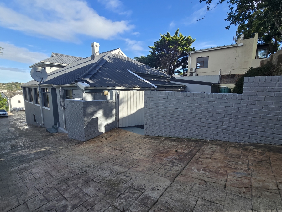 To Let 6 Bedroom Property for Rent in East Bank Eastern Cape